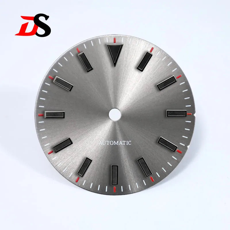 No Date 28.5mm Watch Dial Matte Sunburst Dial Black Lume NH35 Movement