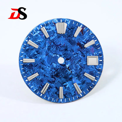 Gradient Sea Blue Watch Dial Crystal Titanium Texture NO Lume NH35 Movement 28.5mm