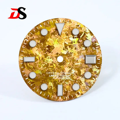 28.5mm Dial Ice Crystal Titanium Dial Chaotic BGW9 C3 Lume NH35 Movement