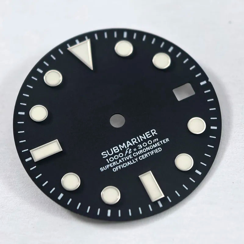 28.5mm Matte SUB Dial BGW9 C3 Lume Custom Logo for ETA2824 Movement