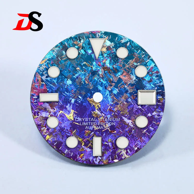 28.5mm Dial Crystal Titanium Text Dial Chaotic Texture BGW9 C3 Lume NH35 Movement