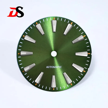 28.5mm Sunburst Dial No Date Window BGW9 C3 Lume NH35 Movement
