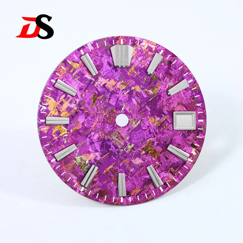 Gradient Sea Blue Watch Dial Crystal Titanium Texture NO Lume NH35 Movement 28.5mm