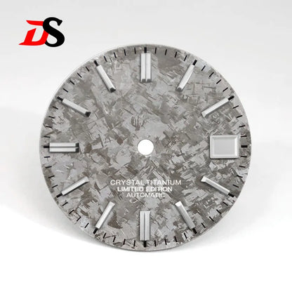 28.5mm Dial Crystal Titanium Text Dial Chaotic Texture No Lume NH35 Movement