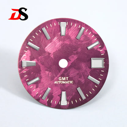 28.5mm Dial Sakura Dial Blue Lume NH34GMT Movement