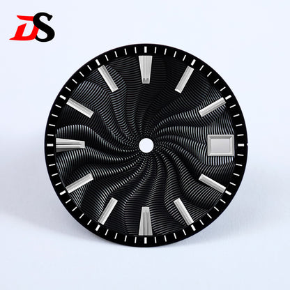 Guilloche Dial 28.5mm No Lume Sterile NH35NH34NH38 Movement 3 O'clock/6 O'clock/no Date