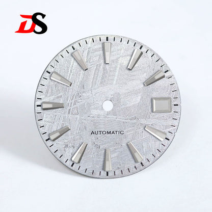 28.5mm Gray Natural Meteorite Dial BGW9 C3 Lume NH35NH36 Automatic Movement