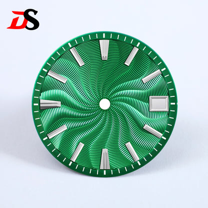 Guilloche Dial 28.5mm No Lume Sterile NH35NH34NH38 Movement 3 O'clock/6 O'clock/no Date