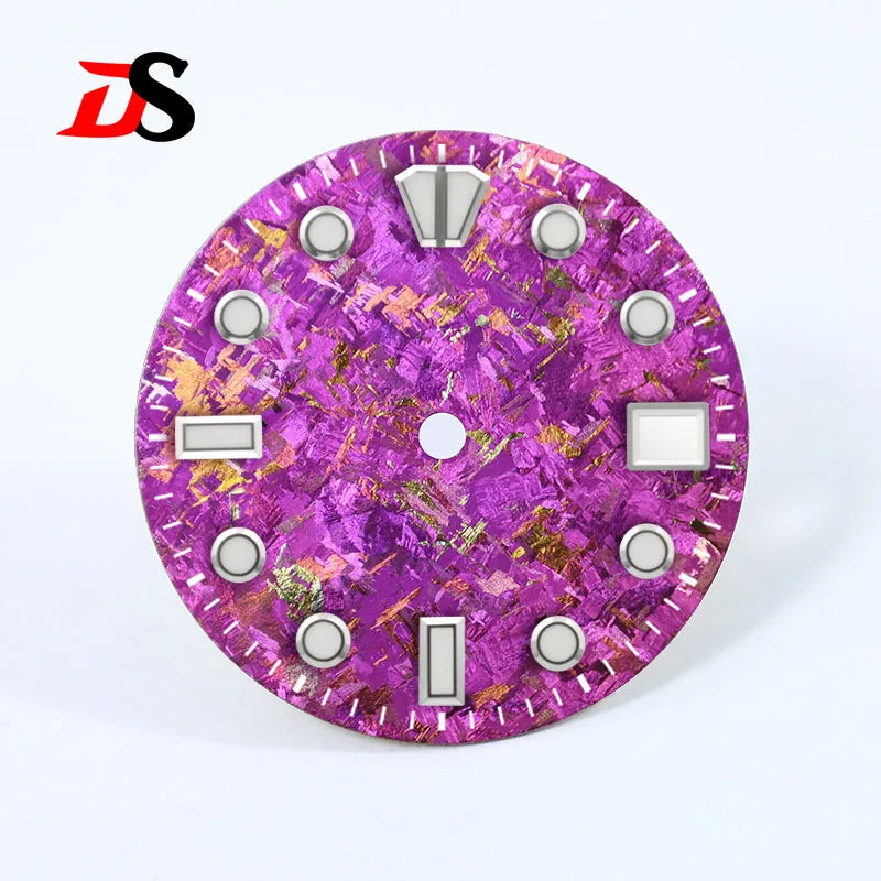 28.5mm Dial Crystal Titanium Dial Chaotic Texture BGW9 C3 Lume NH35 Movement