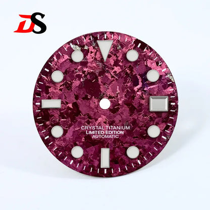 28.5mm Dial Ice Crystal Titanium Dial Chaotic BGW9 C3 Lume NH35 Movement