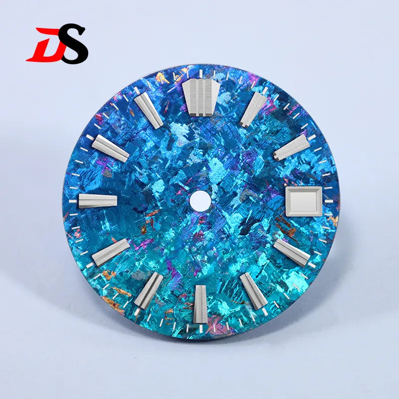 Gradient Sea Blue Watch Dial Crystal Titanium Texture NO Lume NH35 Movement 28.5mm