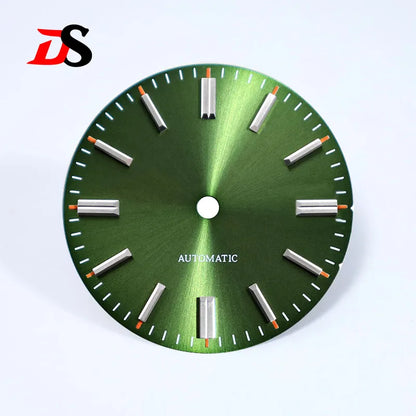 28.5mm Dial Sunburst Dial No Lume NH35 Movement No Date