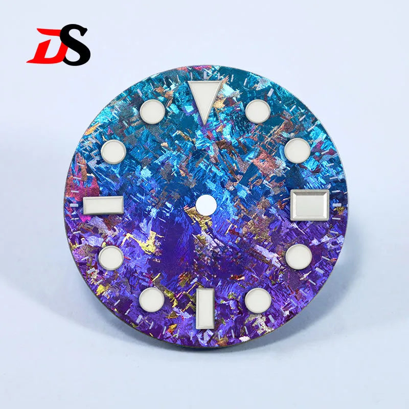 Crystal Titanium Text Dial Chaotic Texture BGW9 C3 Lume NH35 Movement 28.5mm Dial