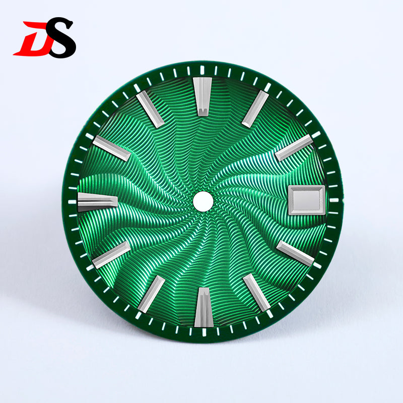 Guilloche Dial 28.5mm No Lume Sterile NH35NH34NH38 Movement 3 O'clock/6 O'clock/no Date