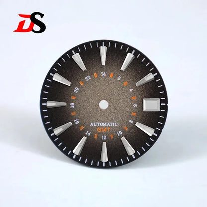 28.5mm Gradient Spark Texture Dial GMT NH34 Movement Blue Lume