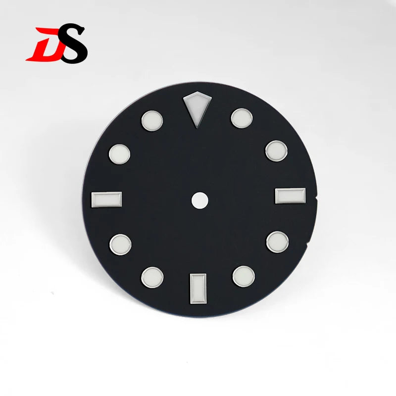 28.5mm Fine Sand Dial No Tick Mark No Literal Diamond Index BGW9 Blue Lume NH35 No Date