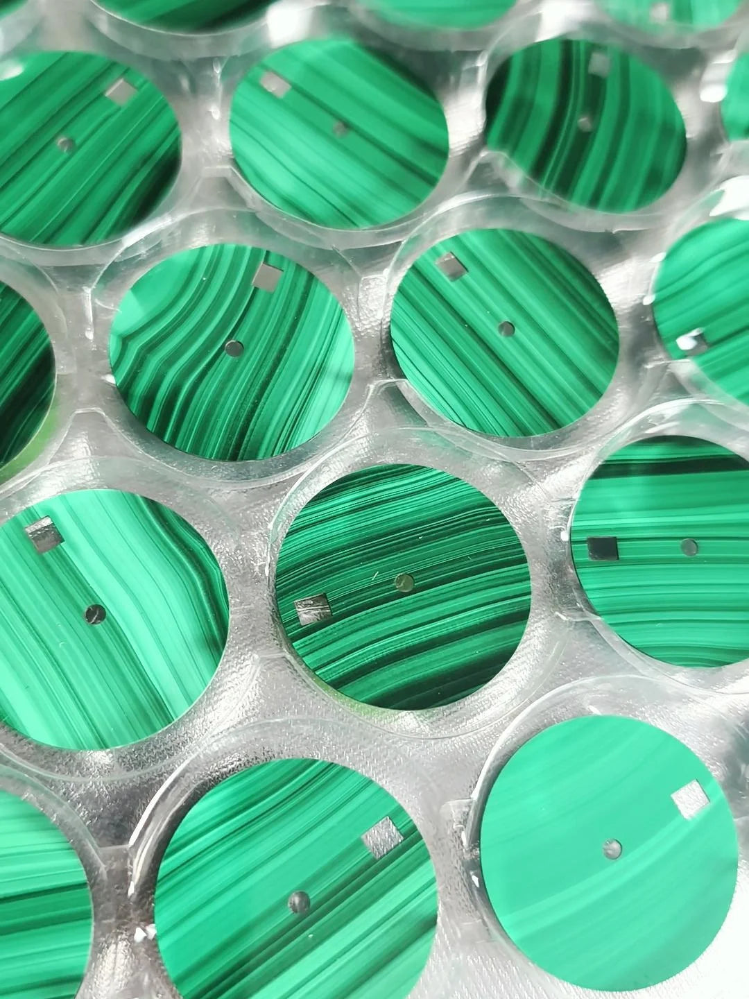 28.5mm Malachite Dial No Lume for Nh35NH36 Movement Natural Stone BGW9 C3 Lume