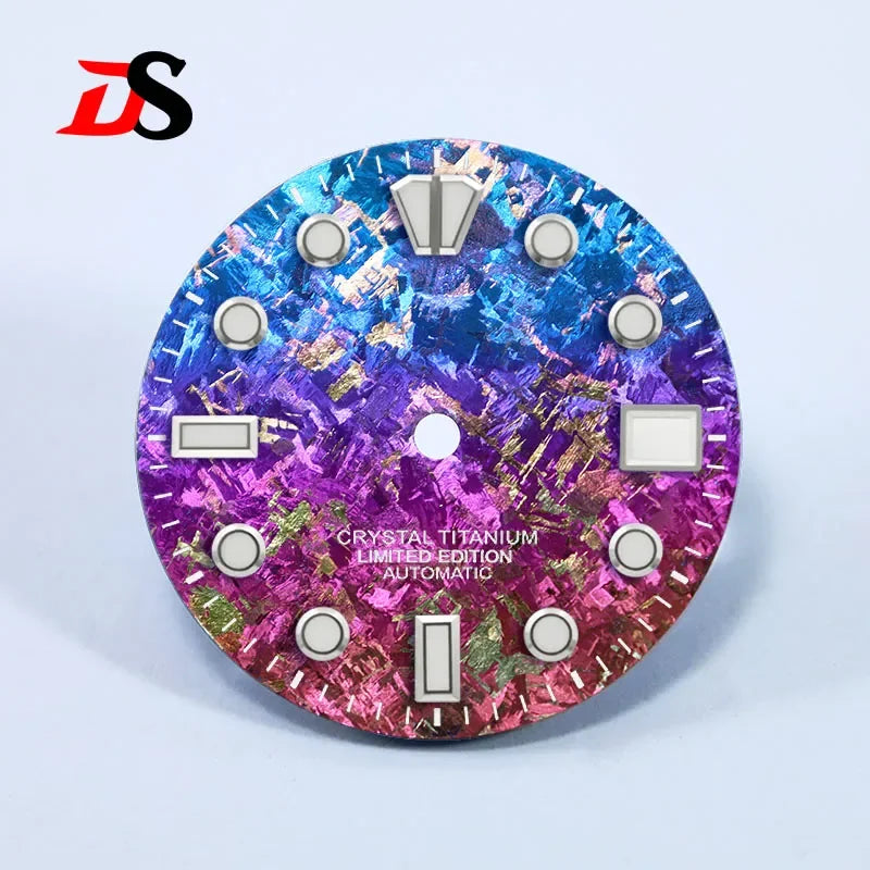 28.5mm Dial Crystal Titanium Text Dial Chaotic Texture BGW9 C3 Lume NH35 Movement