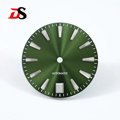 28.5mm Sunburst Dial BGW9 C3 Lume 6 O 'clock NH35 Movement