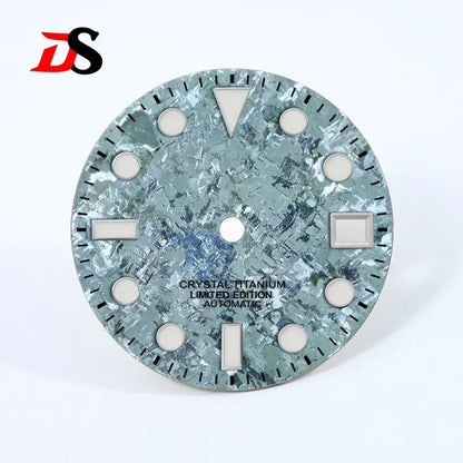 28.5mm Dial Crystal Titanium Text Dial Chaotic Texture BGW9 C3 Lume NH35 Movement