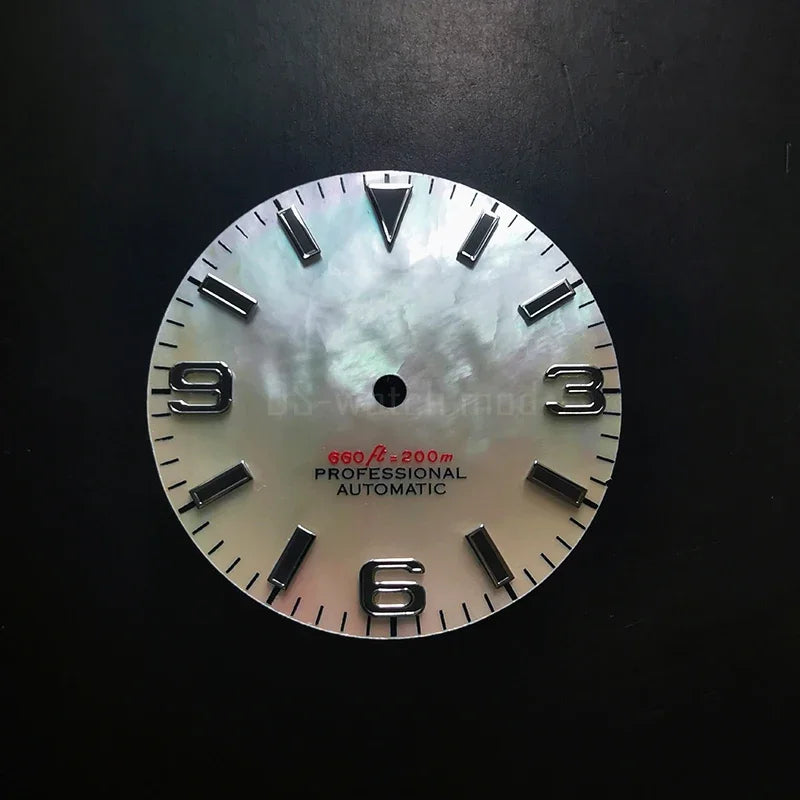 28.5mm 369 Dial Natural Shell MOD BGW9 Lume NH35NH36 Movement Black Lume