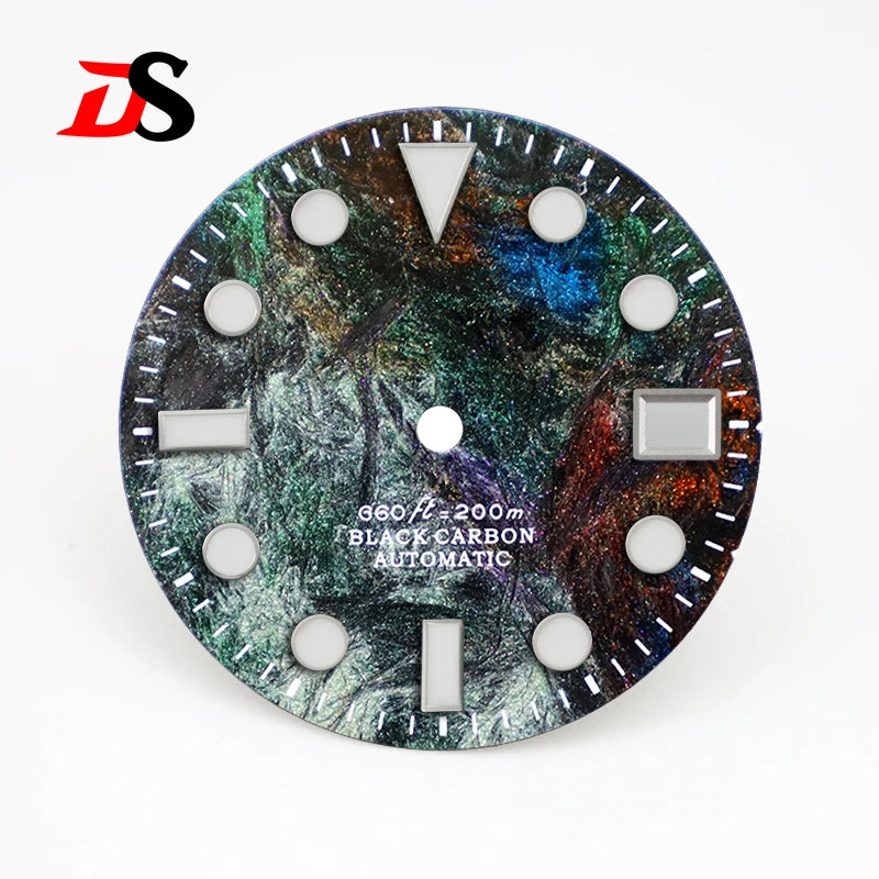 28.5mm Dial Rich Color Lava Dial YM Index Carbon Fiber Dial BGW9 C3 Lume for NH35 Movement 3o'clock Date