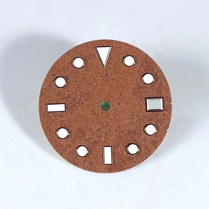 28.5mm Retro Literary Style Dial YM Index BGW9 C3 Lume NH35 Movement