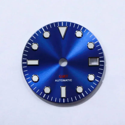 28.5mm Sunburst GMT Dial NH34 Movement
