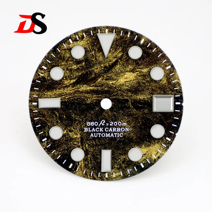 28.5mm Dial Rich Color Lava Dial YM Index Carbon Fiber Dial BGW9 C3 Lume for NH35 Movement 3o'clock Date