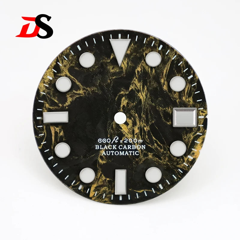 28.5mm Dial Rich Color Lava Dial YM Index Carbon Fiber Dial BGW9 C3 Lume for NH35 Movement 3o'clock Date