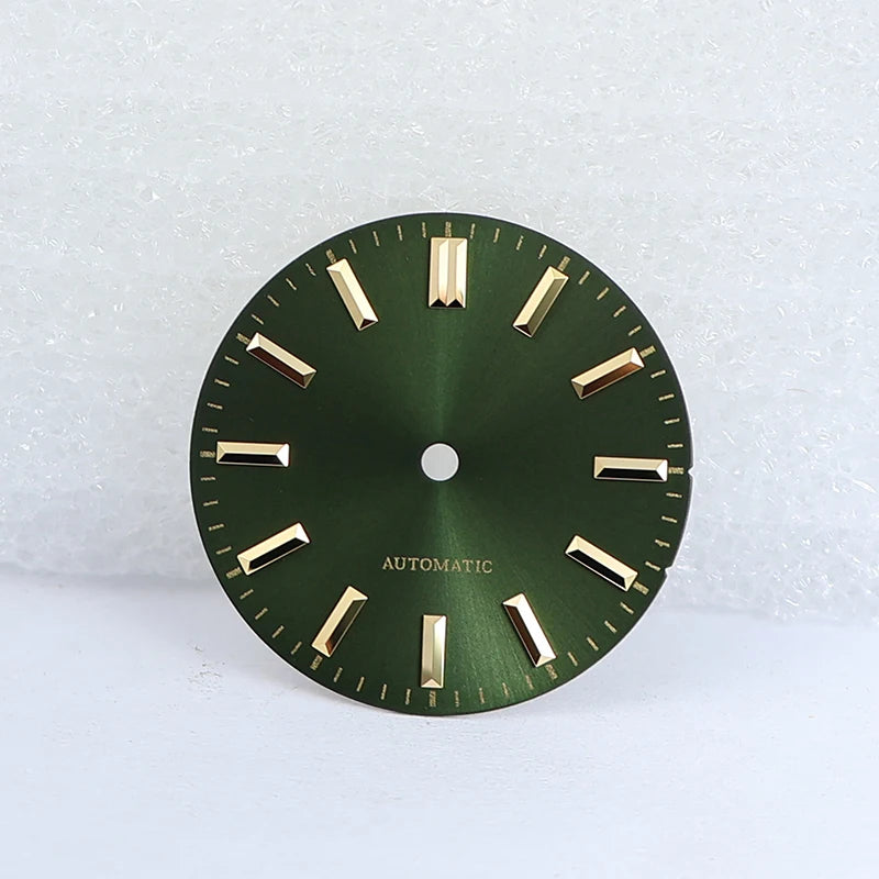 No lume Dial Sunburst GS NH35