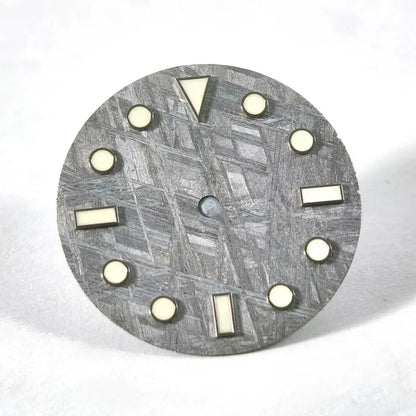 No Tick Mark 28.5mm Natural Grey Meteorite Dial BGW9 C3 Lume NH35NH36 Movement