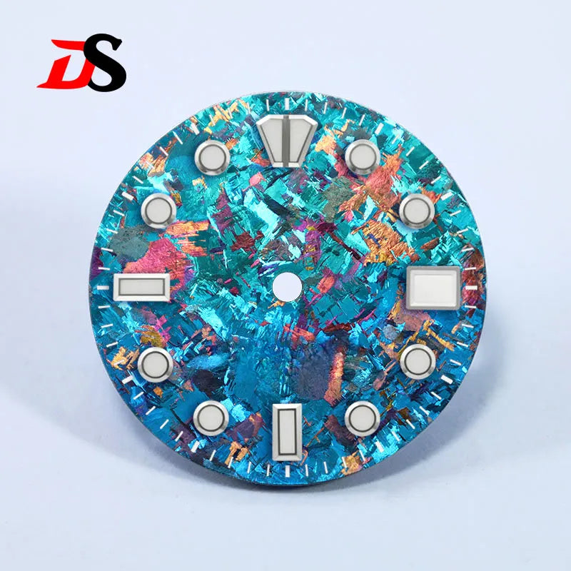 28.5mm Dial Crystal Titanium Dial Chaotic Texture BGW9 C3 Lume NH35 Movement