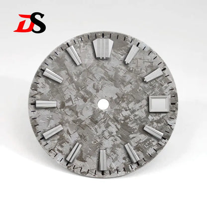 Gradient Sea Blue Watch Dial Crystal Titanium Texture NO Lume NH35 Movement 28.5mm