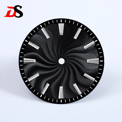 Guilloche Dial 28.5mm No Lume Sterile NH35NH34NH38 Movement 3 O'clock/6 O'clock/no Date