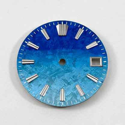Gradient Sea Blue Watch Dial Crystal Titanium Texture NO Lume NH35 Movement 28.5mm