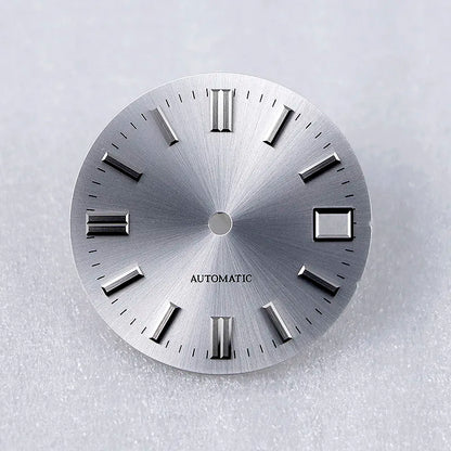 28.5mm Watch Dial Classic Sunburst Dial No Lume NH35 Movement