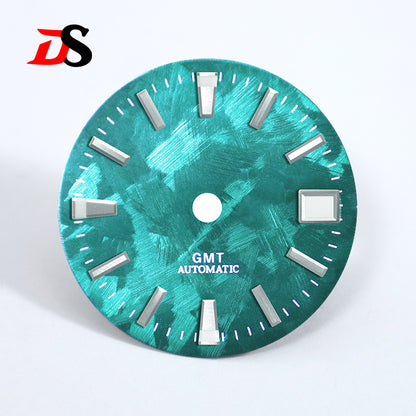 28.5mm Dial Sakura Dial Blue Lume NH34GMT Movement