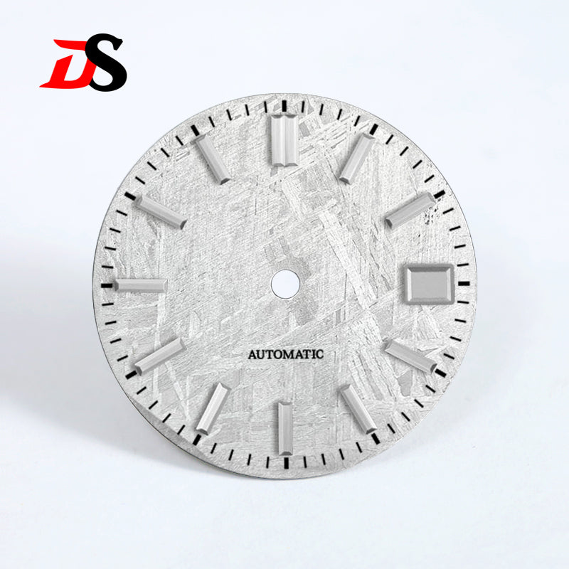 28.5mm Gray Natural Meteorite Dial BGW9 C3 Lume NH35NH36 Automatic Movement
