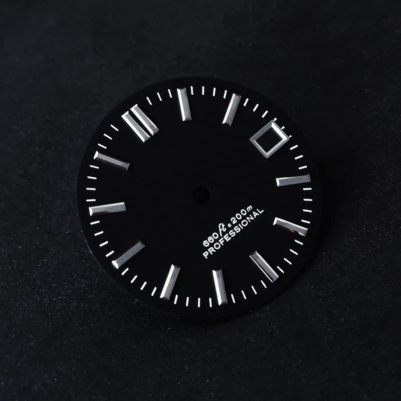 No Lume Matte Balck Dial